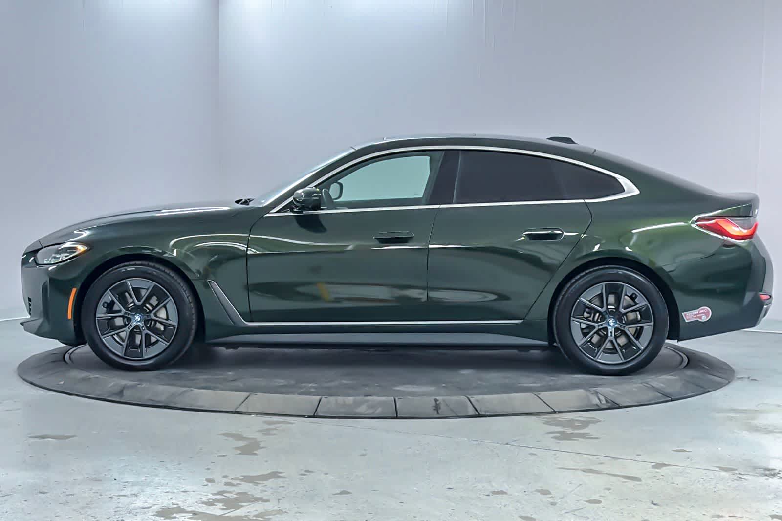 Thumbnail: 2023 BMW i4 - 5