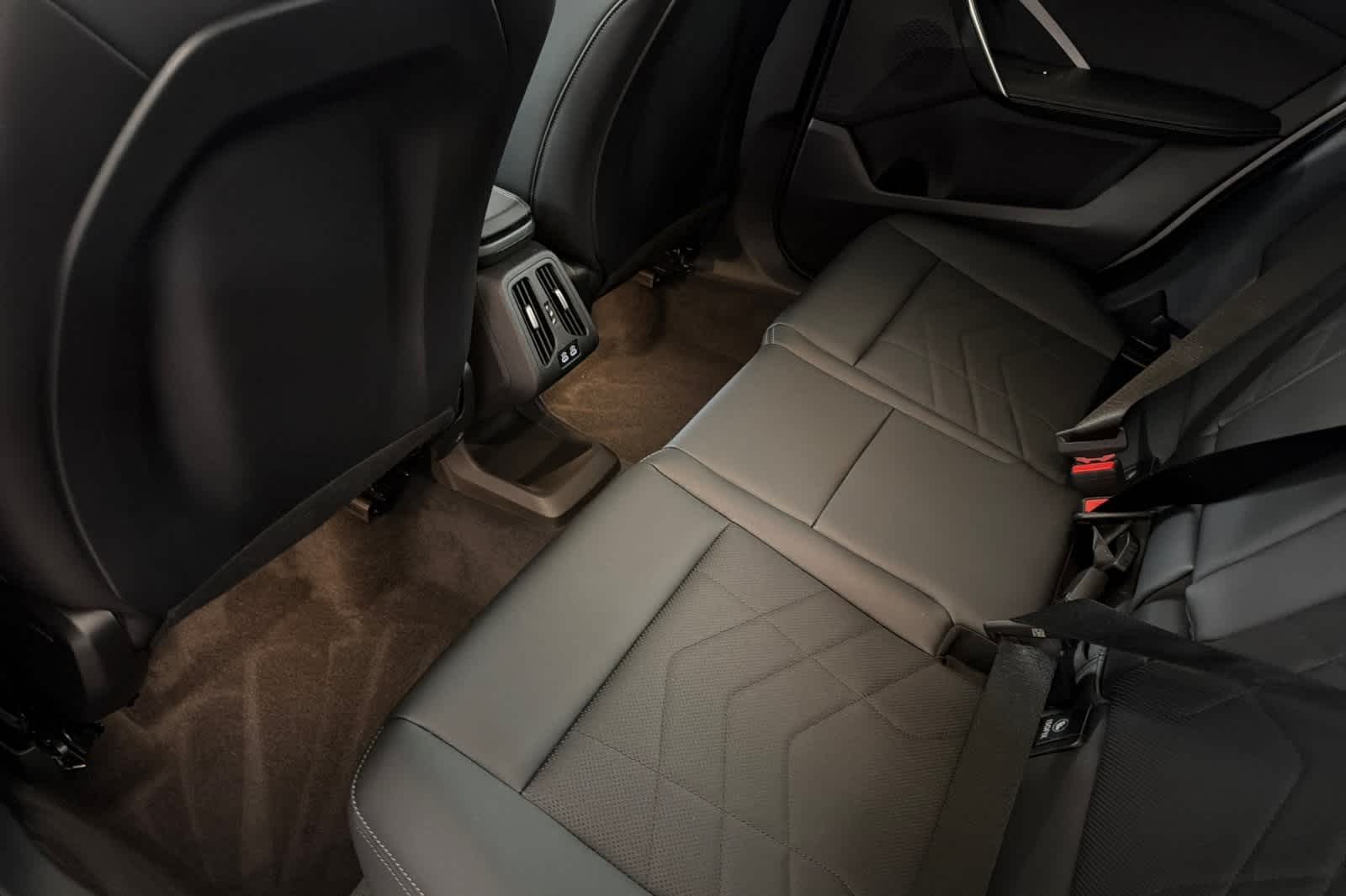 Thumbnail: 2025 BMW X1 - 4