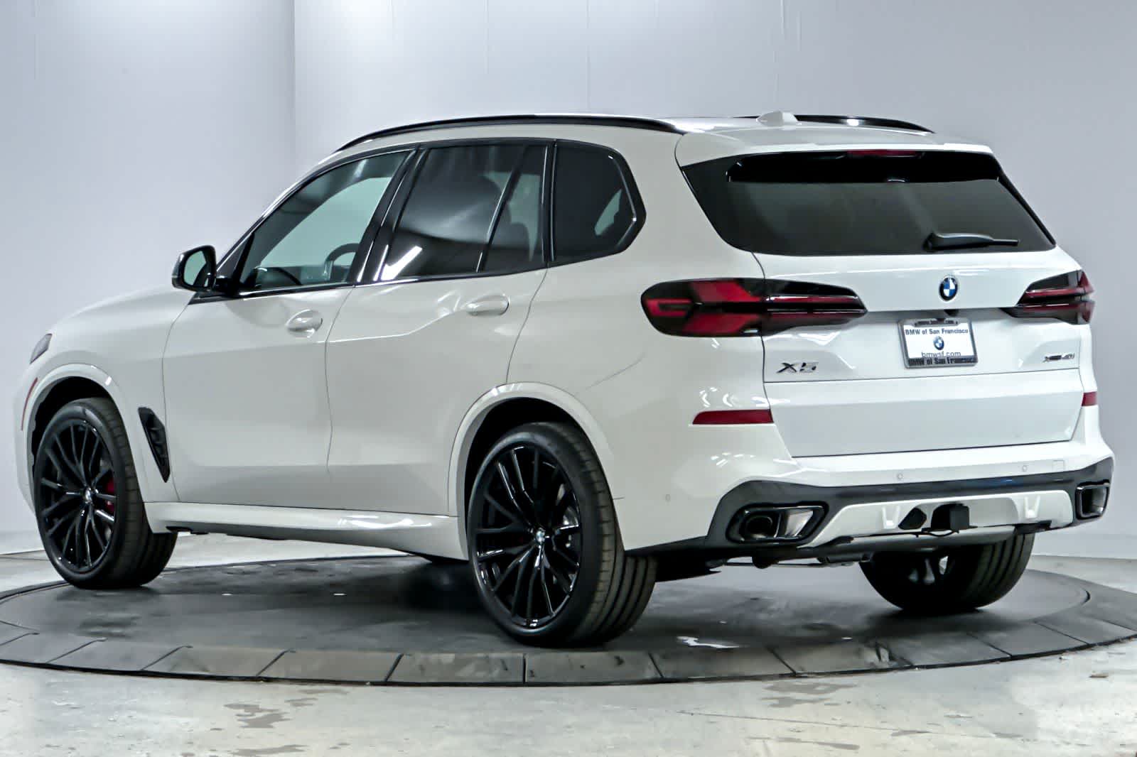 Thumbnail: 2026 BMW X5 - 6