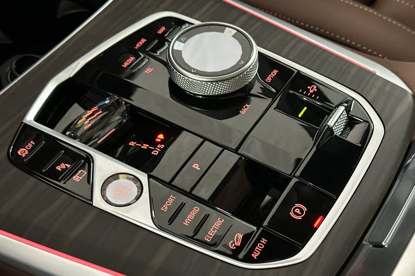 Thumbnail: 2026 BMW X5 - 22