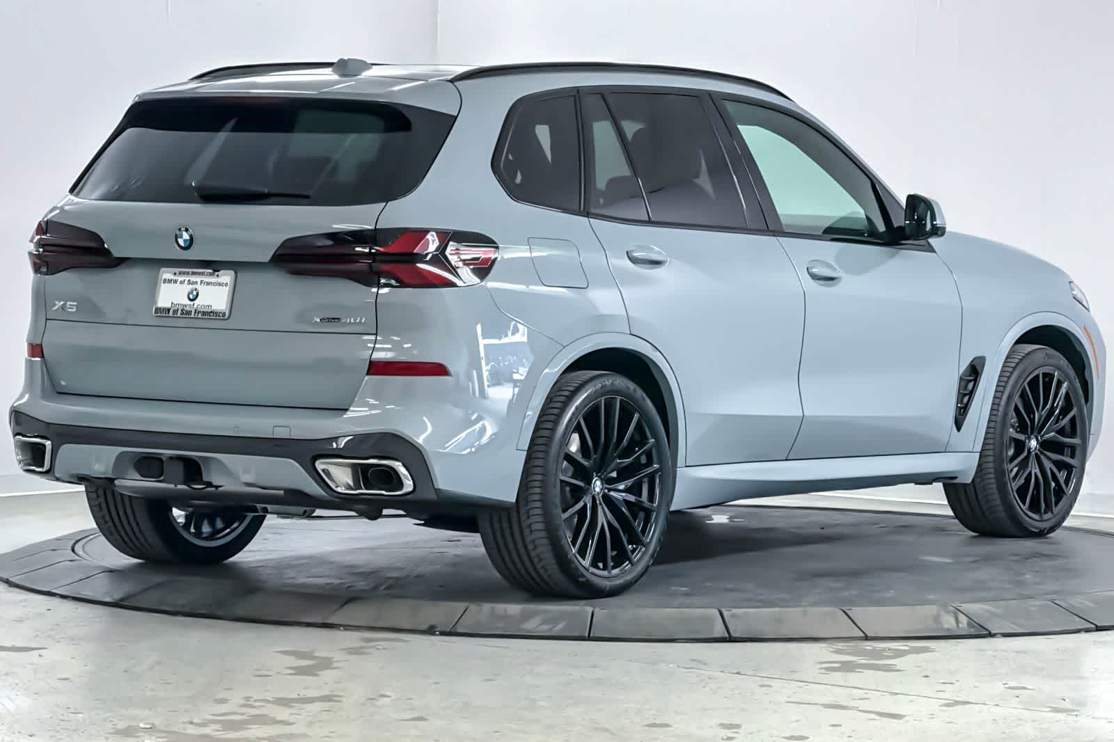 Thumbnail: 2026 BMW X5 - 2