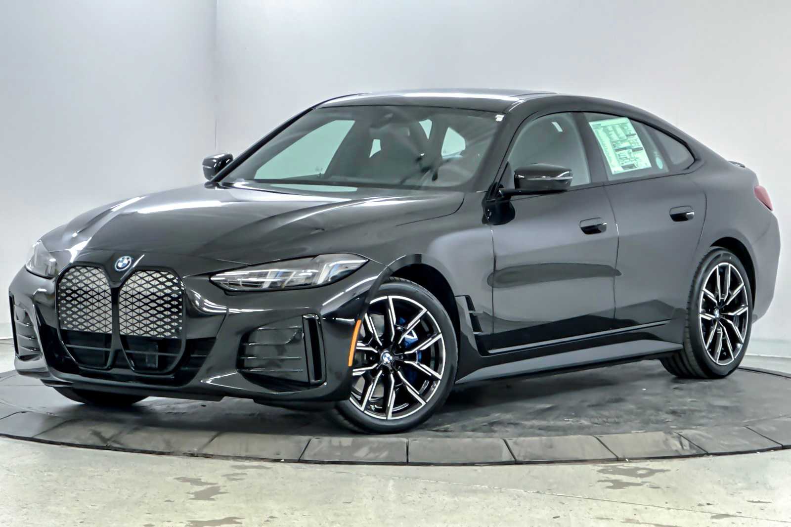 Thumbnail: 2025 BMW i4 - 1