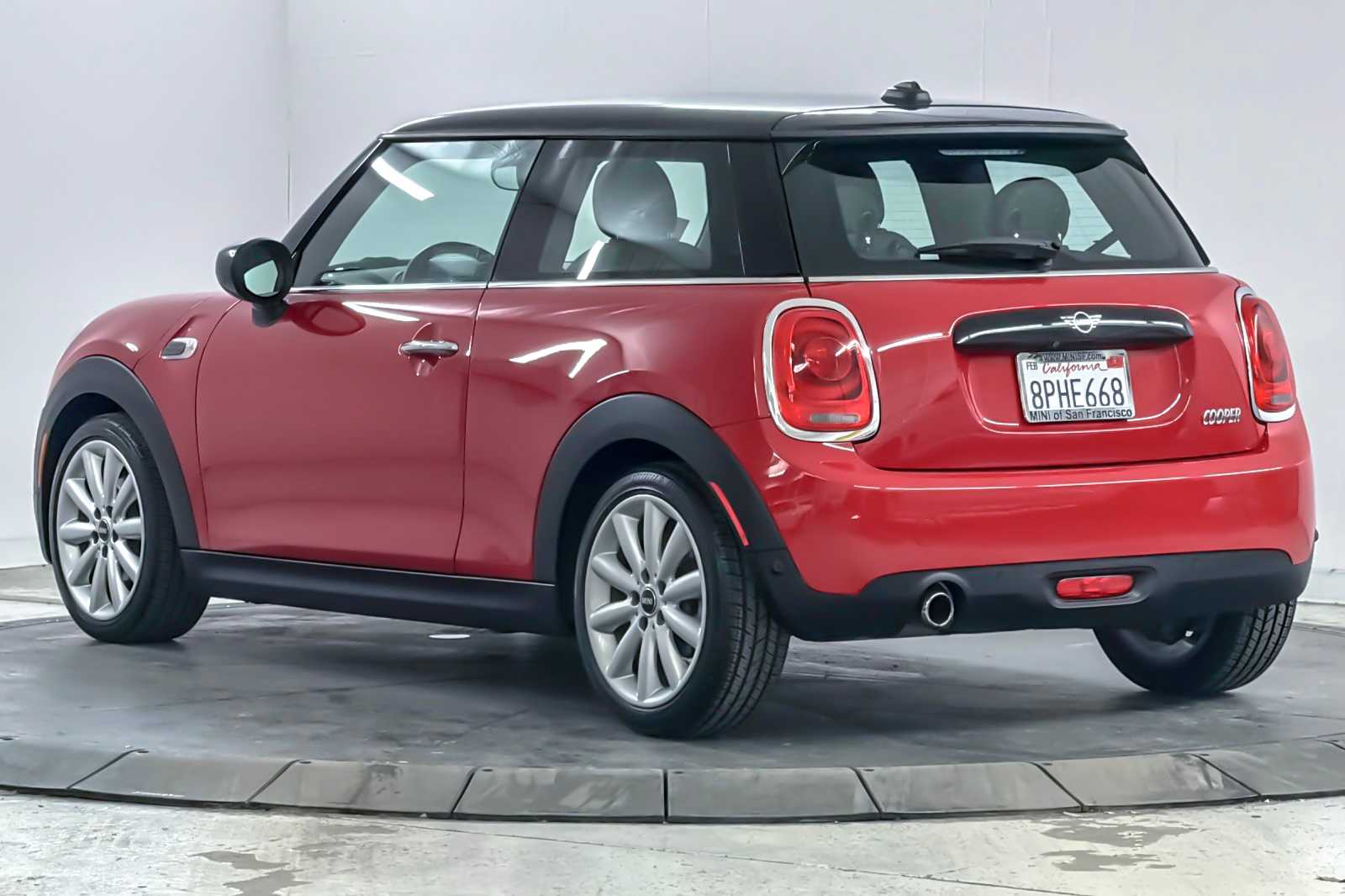 Thumbnail: 2020 MINI Cooper Hardtop - 6