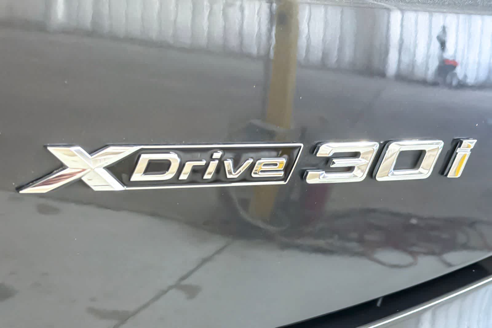 Thumbnail: 2023 BMW X4 - 28
