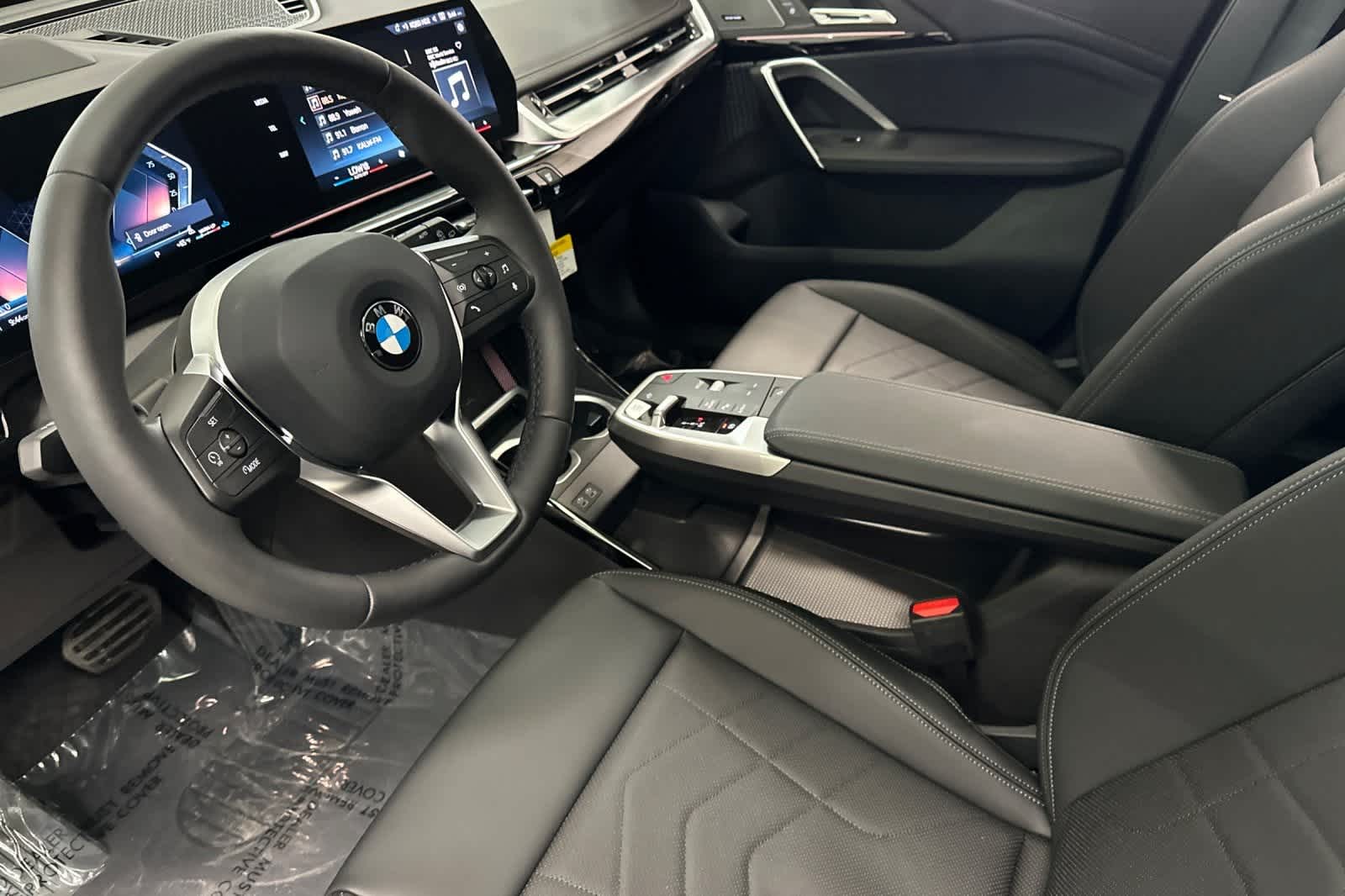 Thumbnail: 2026 BMW X1 - 11