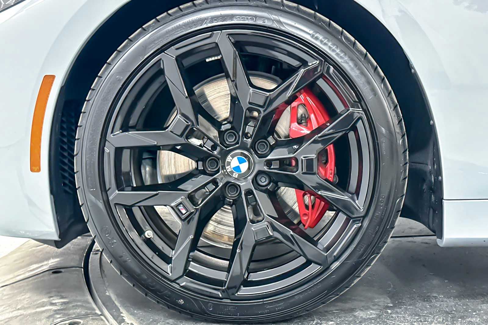 Thumbnail: 2025 BMW 4 Series - 26