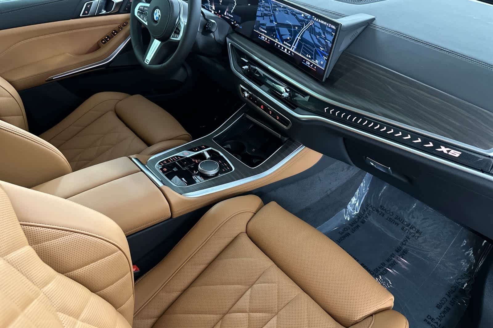 Thumbnail: 2026 BMW X5 - 16