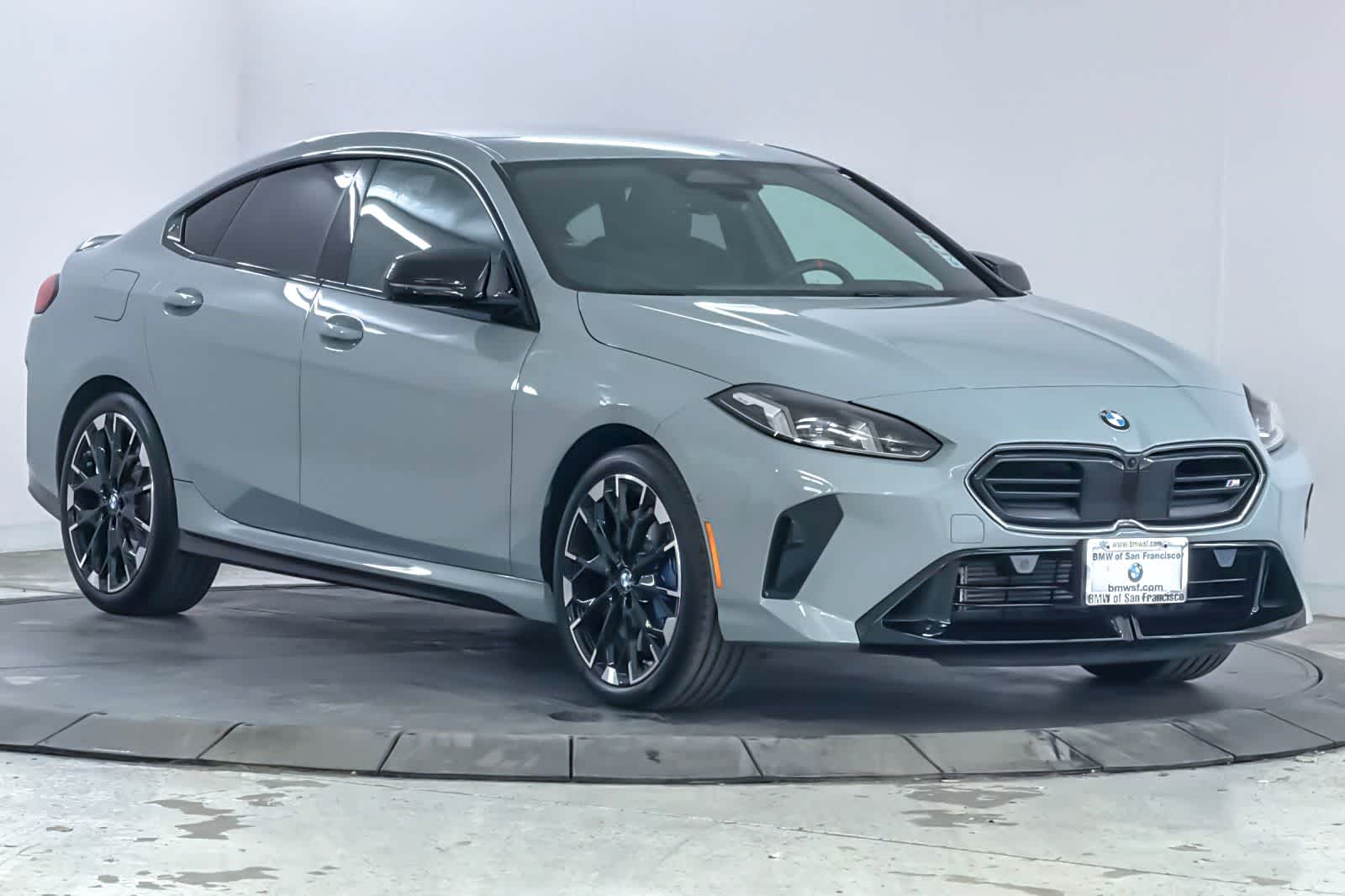 Thumbnail: 2025 BMW 2 Series - 9