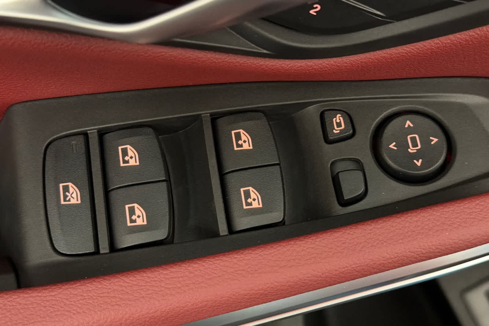 Thumbnail: 2026 BMW 3 Series - 13