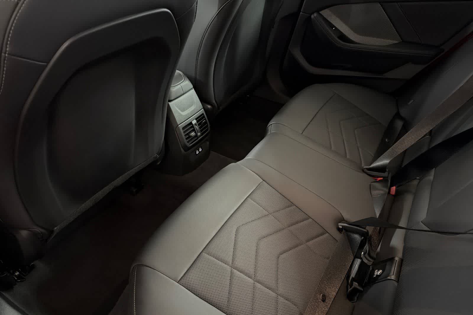 Thumbnail: 2026 BMW 2 Series - 4