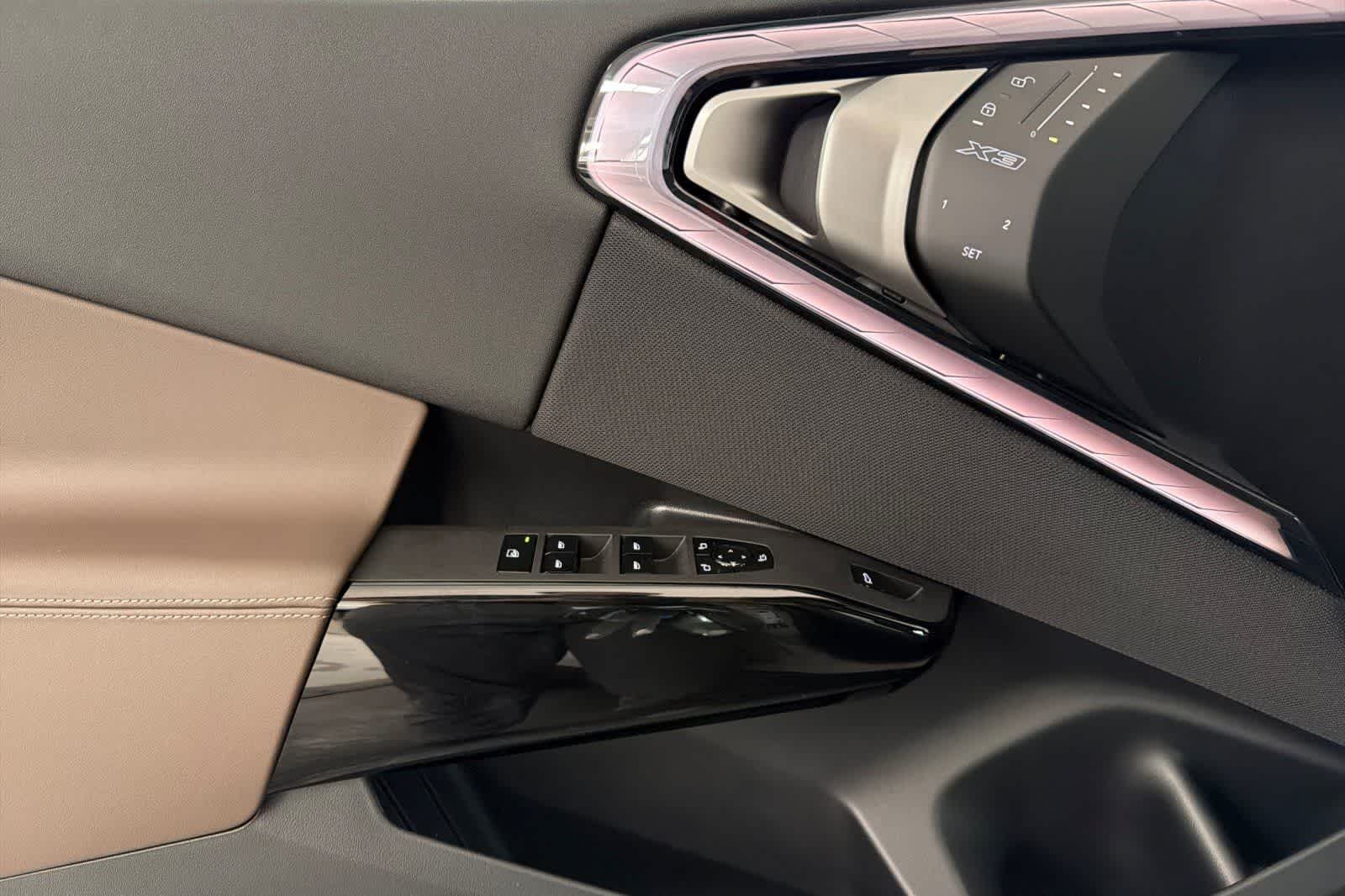 Thumbnail: 2026 BMW X3 - 12