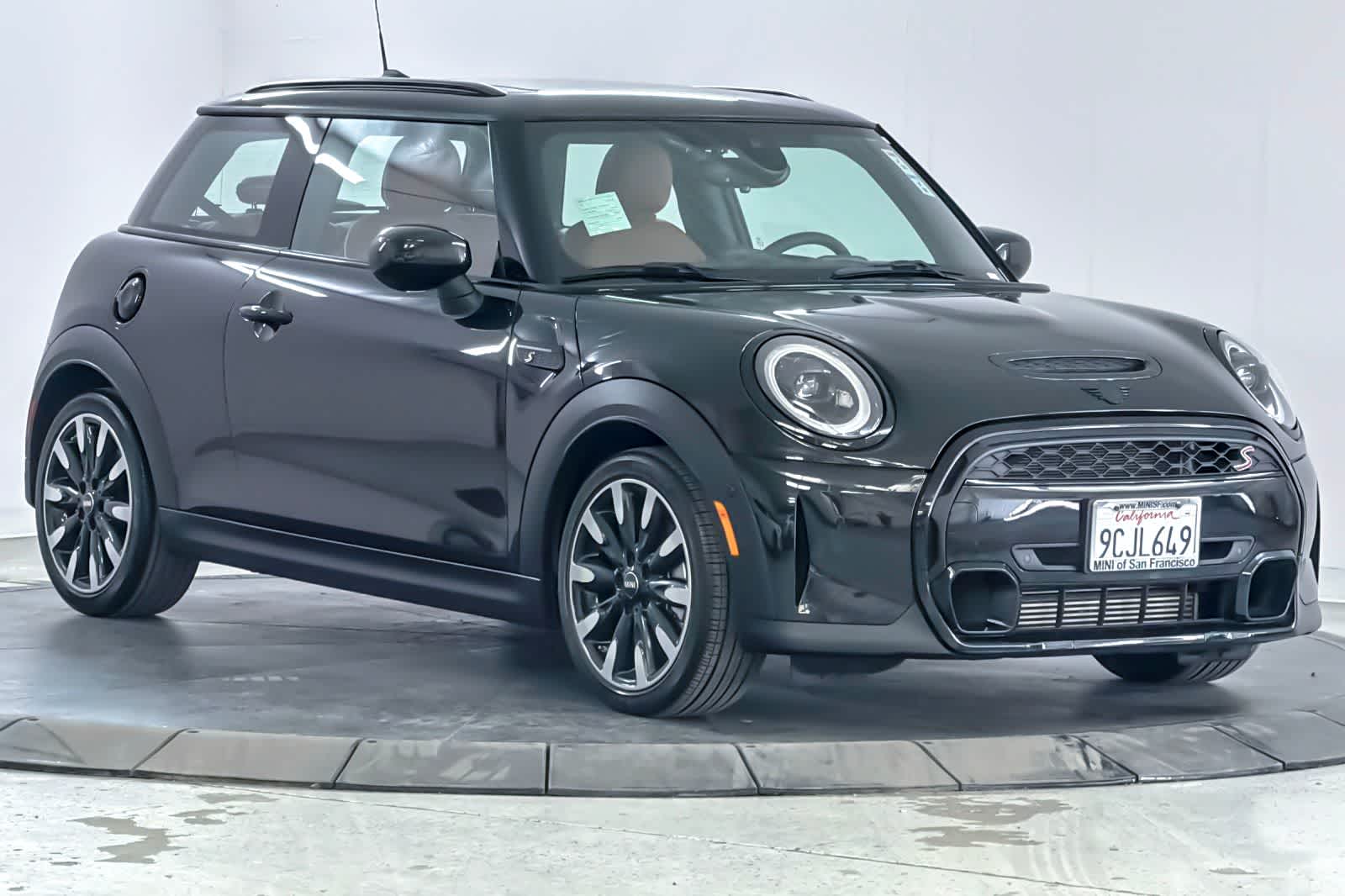 Thumbnail: 2023 MINI Cooper Hardtop - 9
