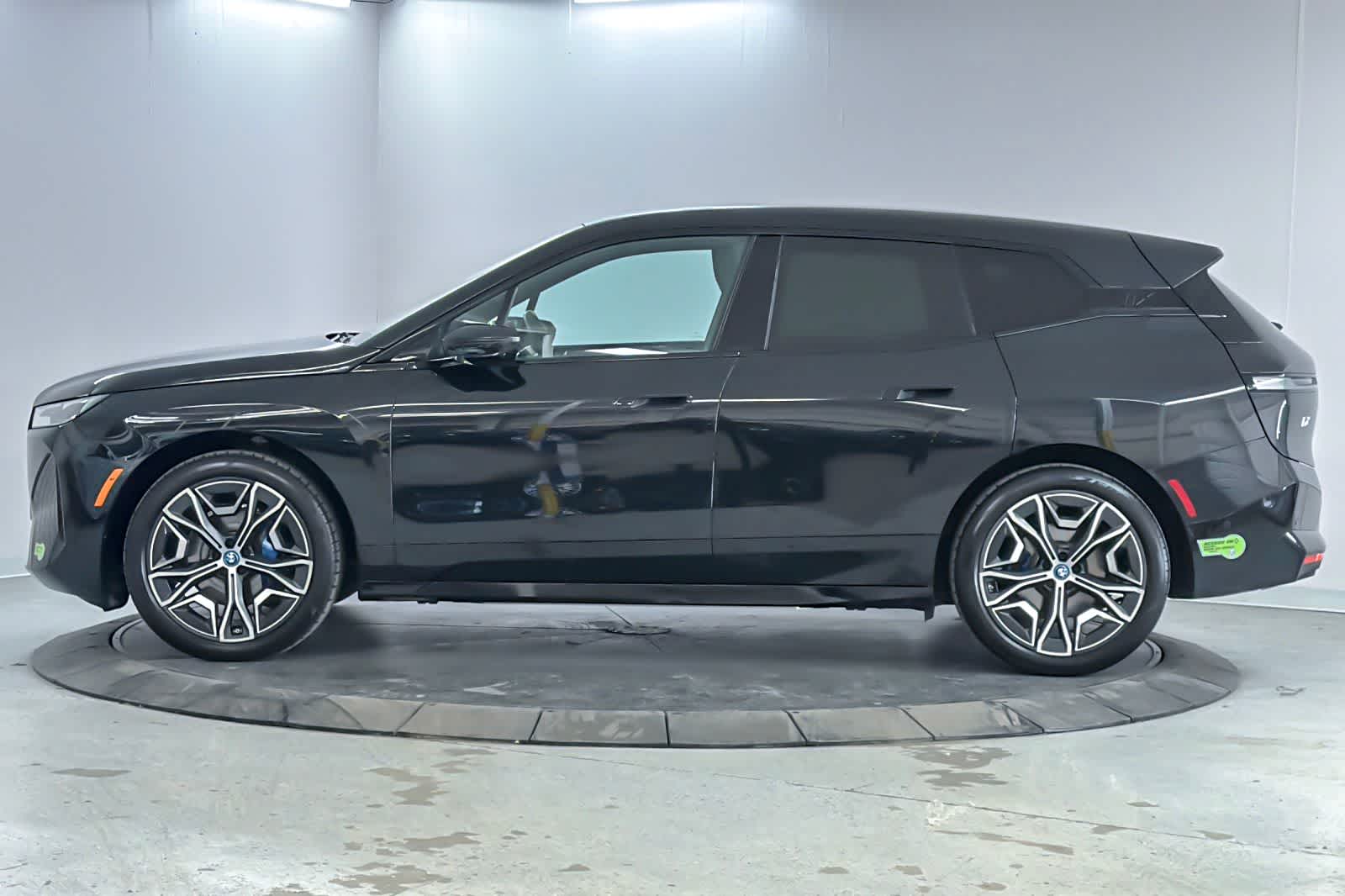 Thumbnail: 2024 BMW iX - 4