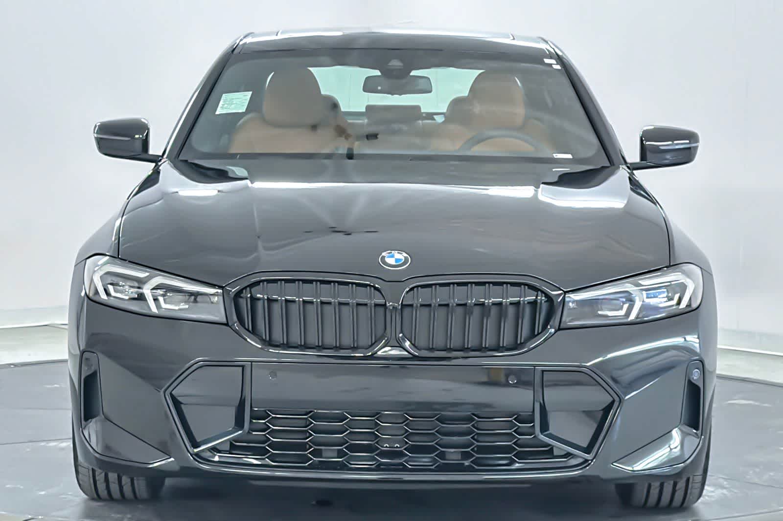 Thumbnail: 2026 BMW 3 Series - 10