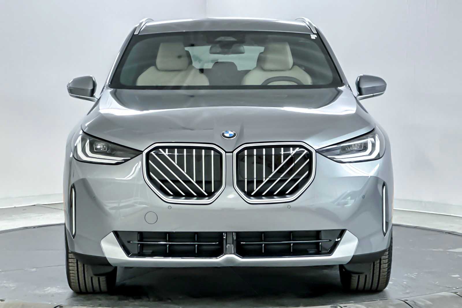 Thumbnail: 2026 BMW X3 - 10