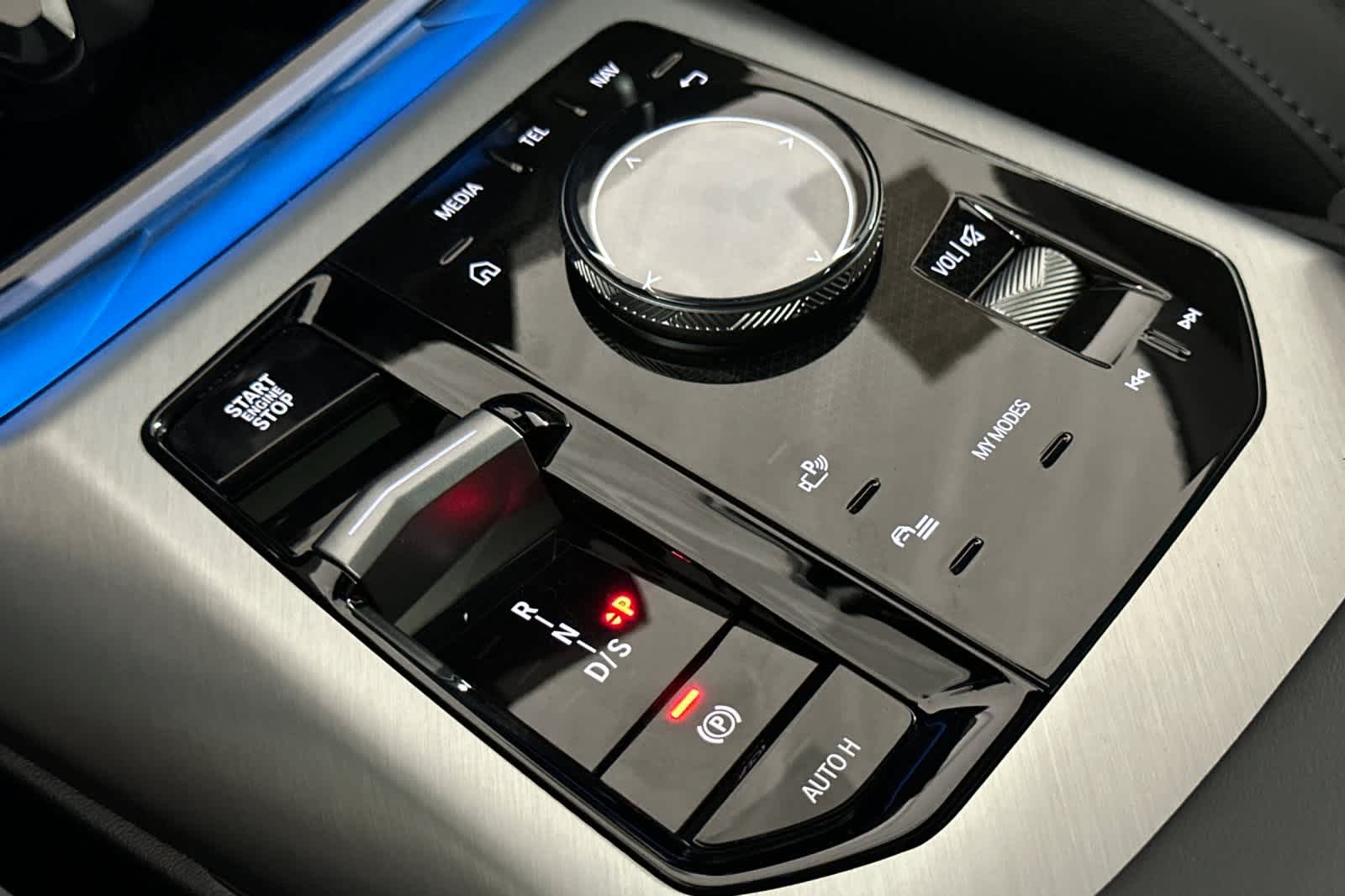 Thumbnail: 2025 BMW X3 - 22