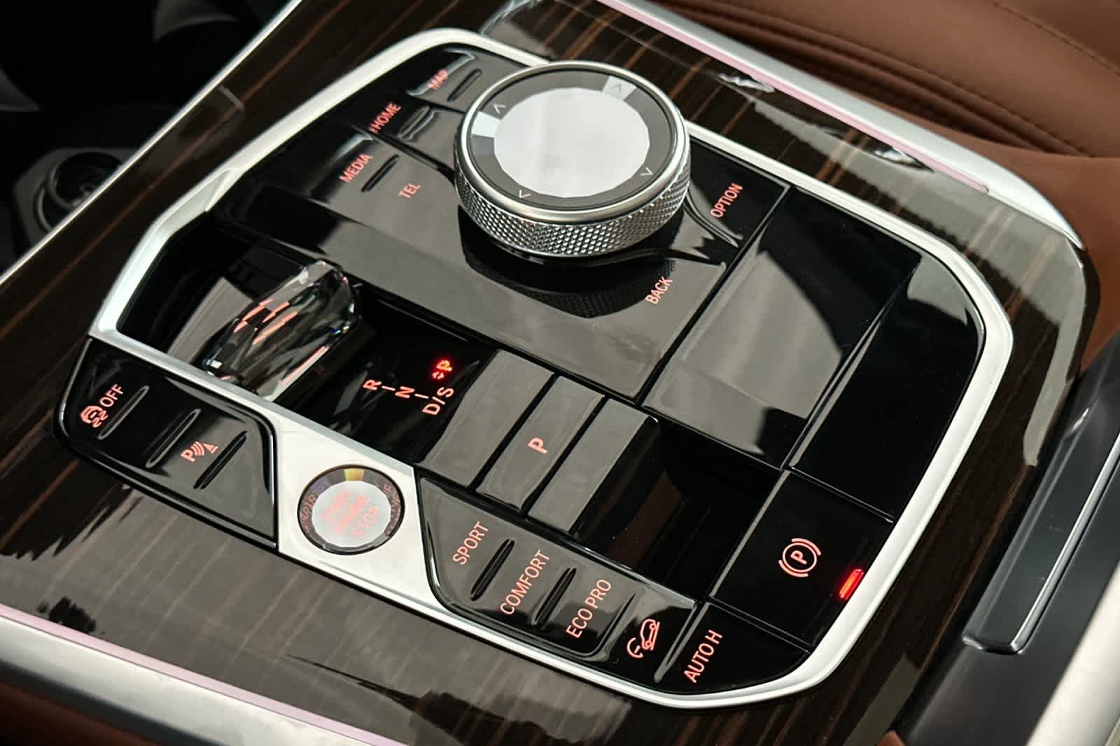 Thumbnail: 2026 BMW X5 - 22