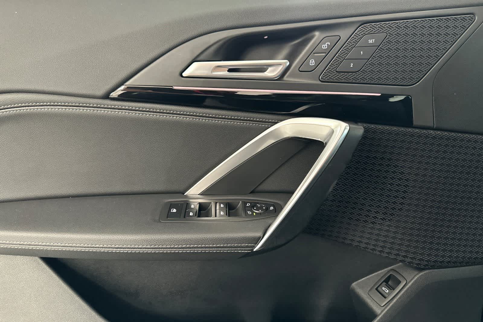 Thumbnail: 2023 BMW X1 - 12