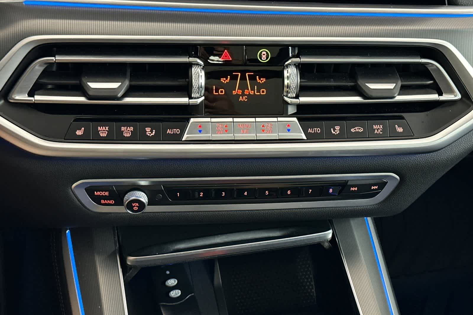Thumbnail: 2023 BMW X5 - 21