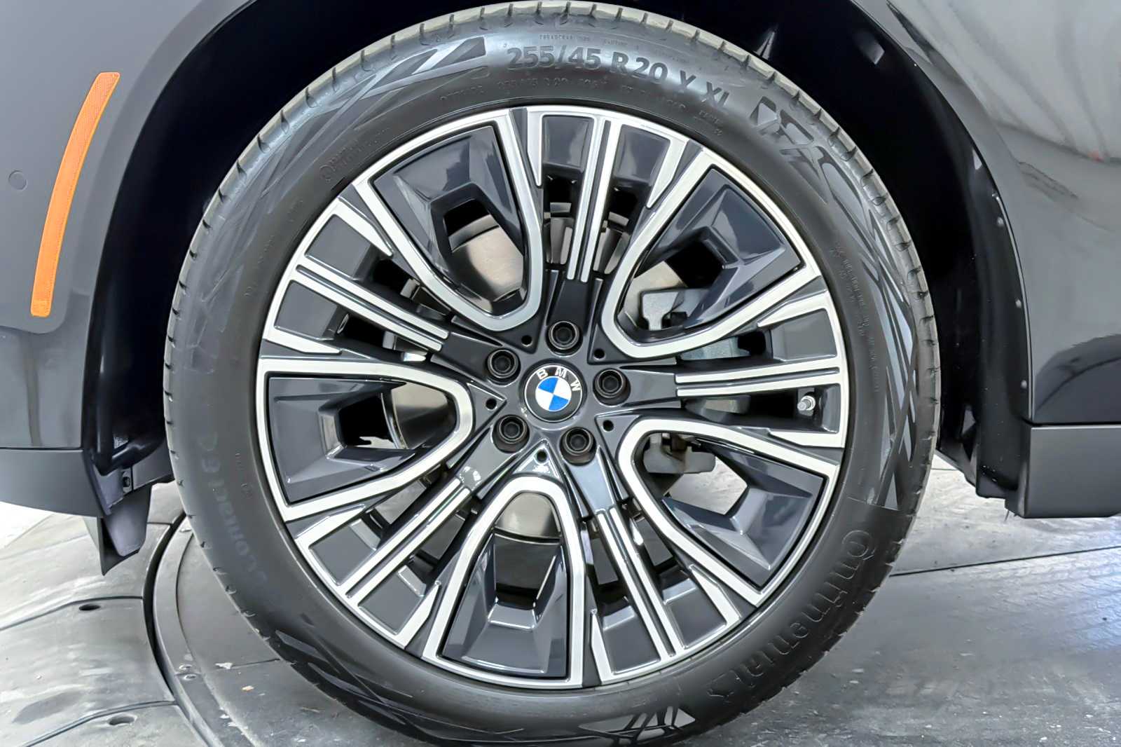 Thumbnail: 2025 BMW X3 - 26