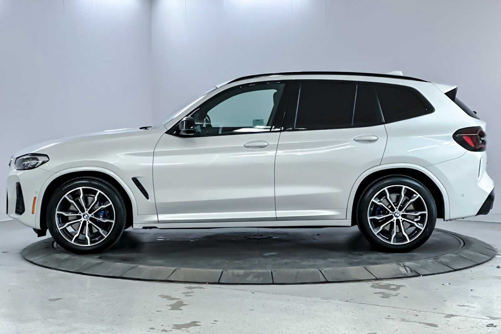 Thumbnail: 2023 BMW X3 - 5