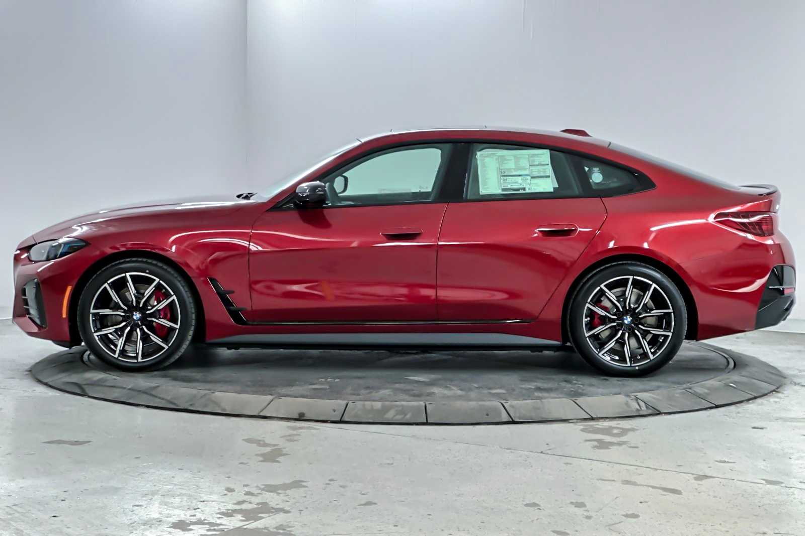 Thumbnail: 2025 BMW i4 - 5