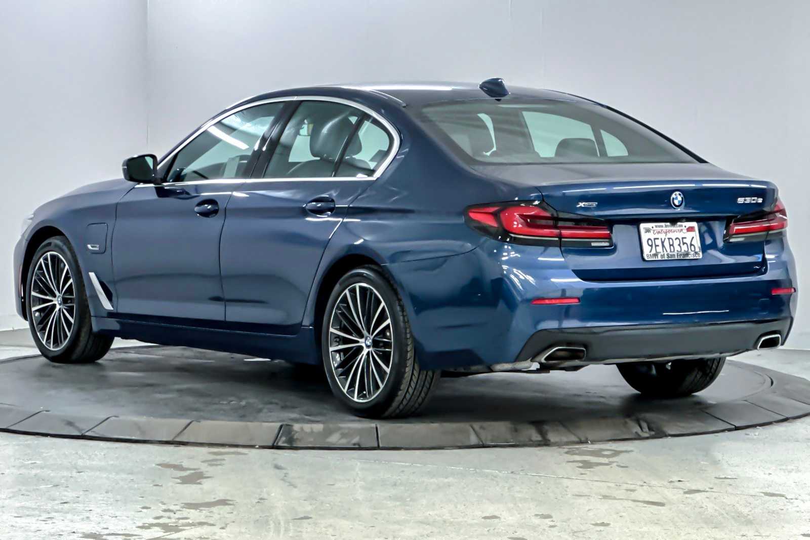 Thumbnail: 2023 BMW 5 Series - 6