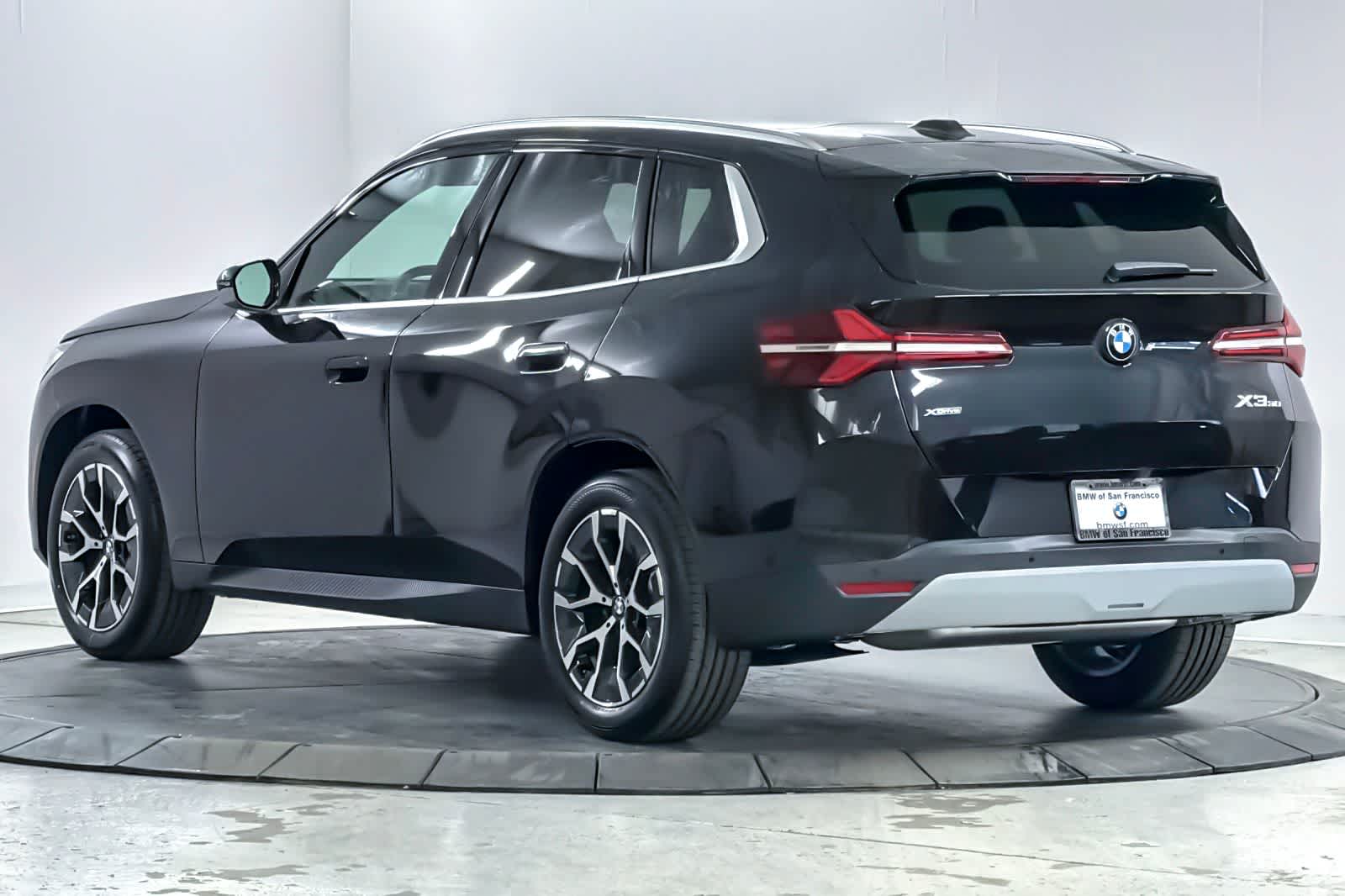 Thumbnail: 2026 BMW X3 - 6