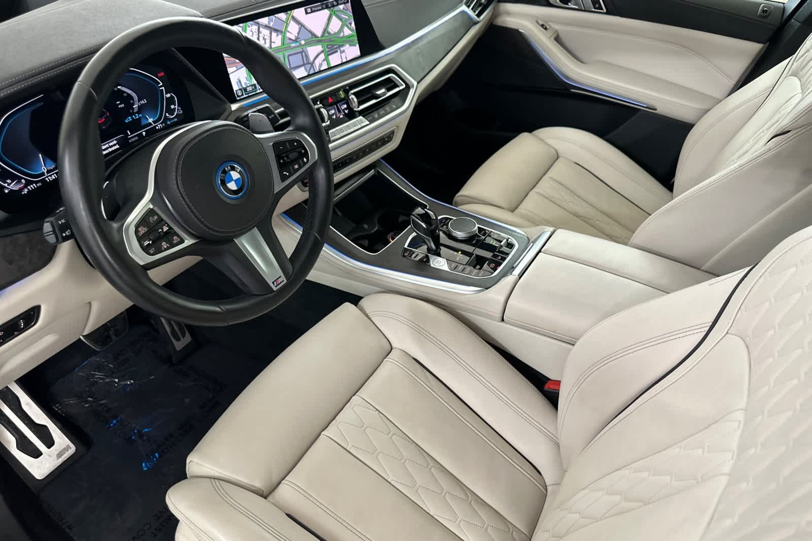 Thumbnail: 2022 BMW X5 - 11
