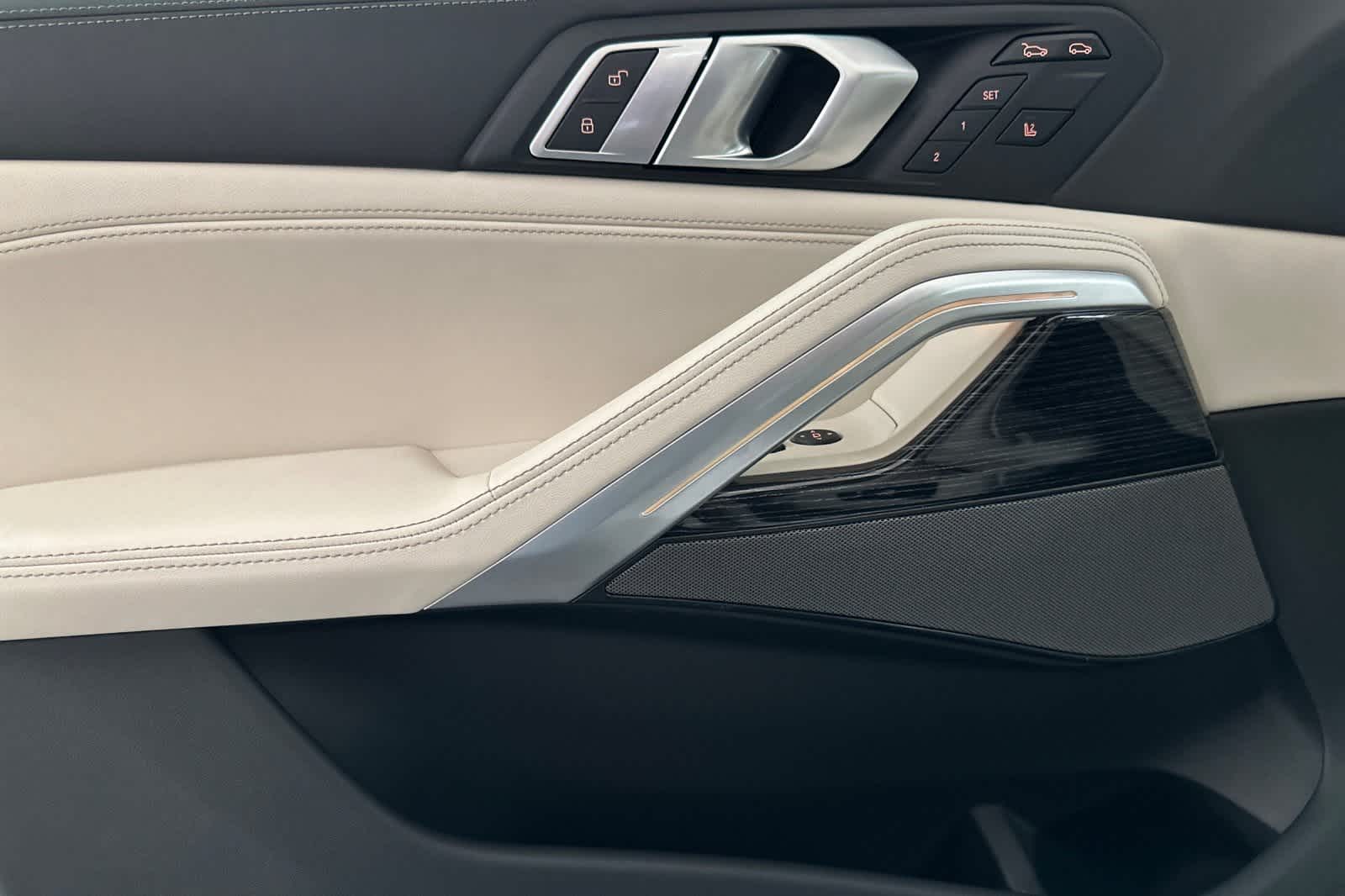 Thumbnail: 2026 BMW X6 - 12