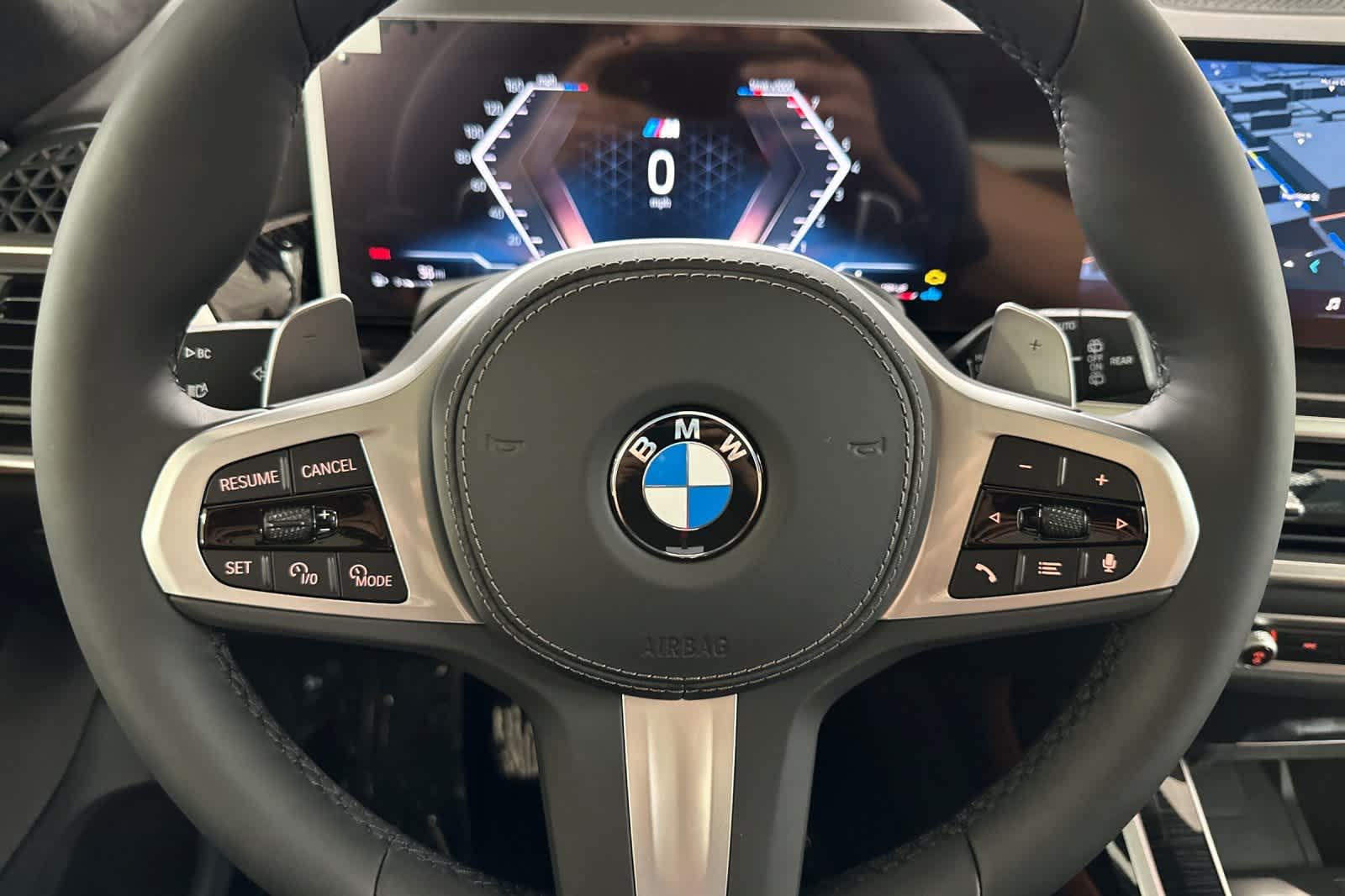 Thumbnail: 2026 BMW X7 - 24