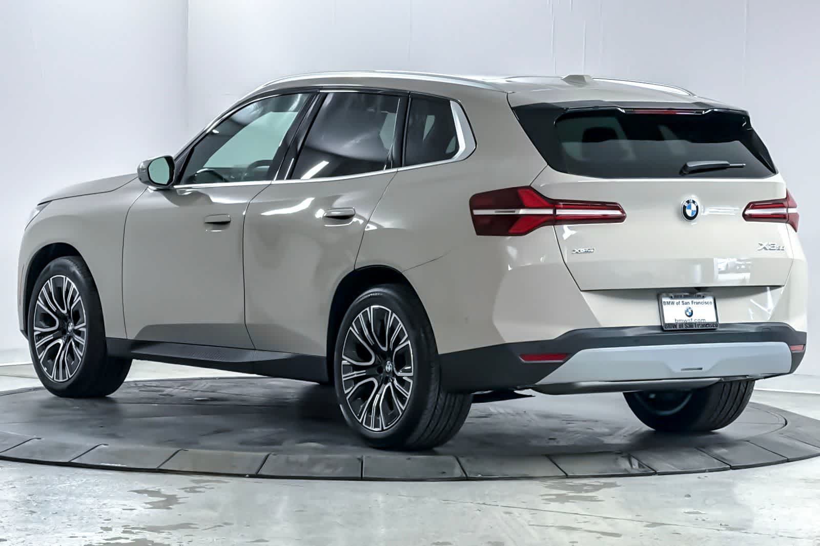Thumbnail: 2026 BMW X3 - 6
