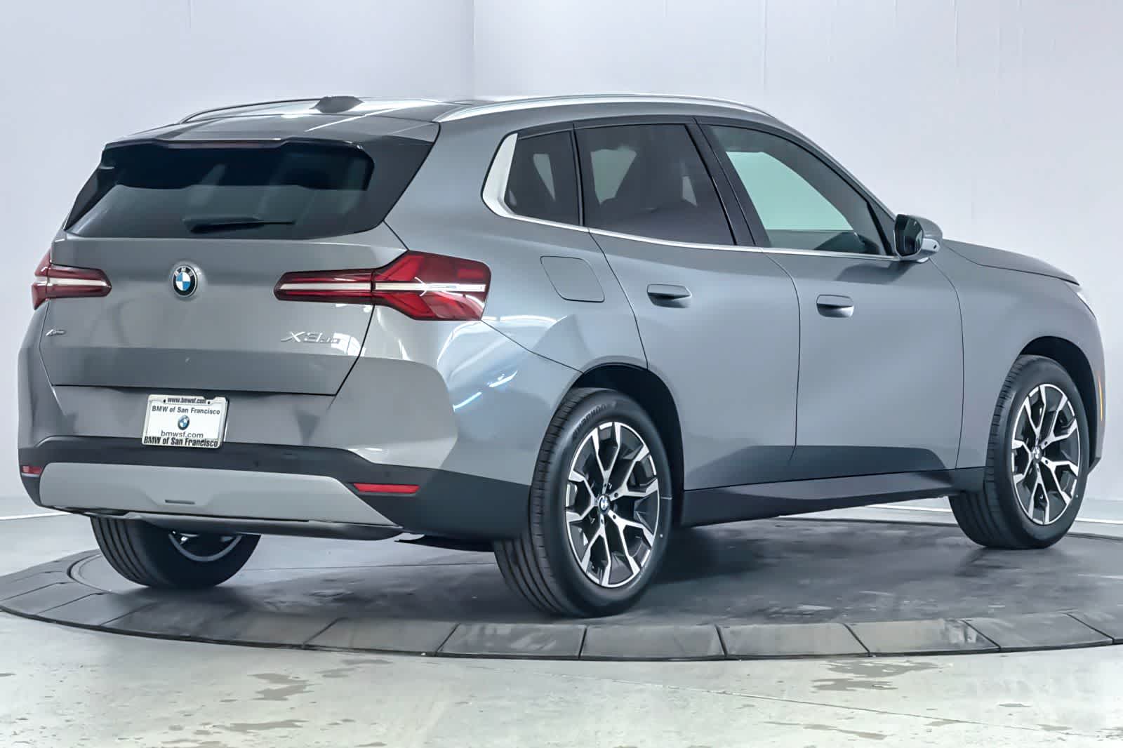 Thumbnail: 2026 BMW X3 - 2