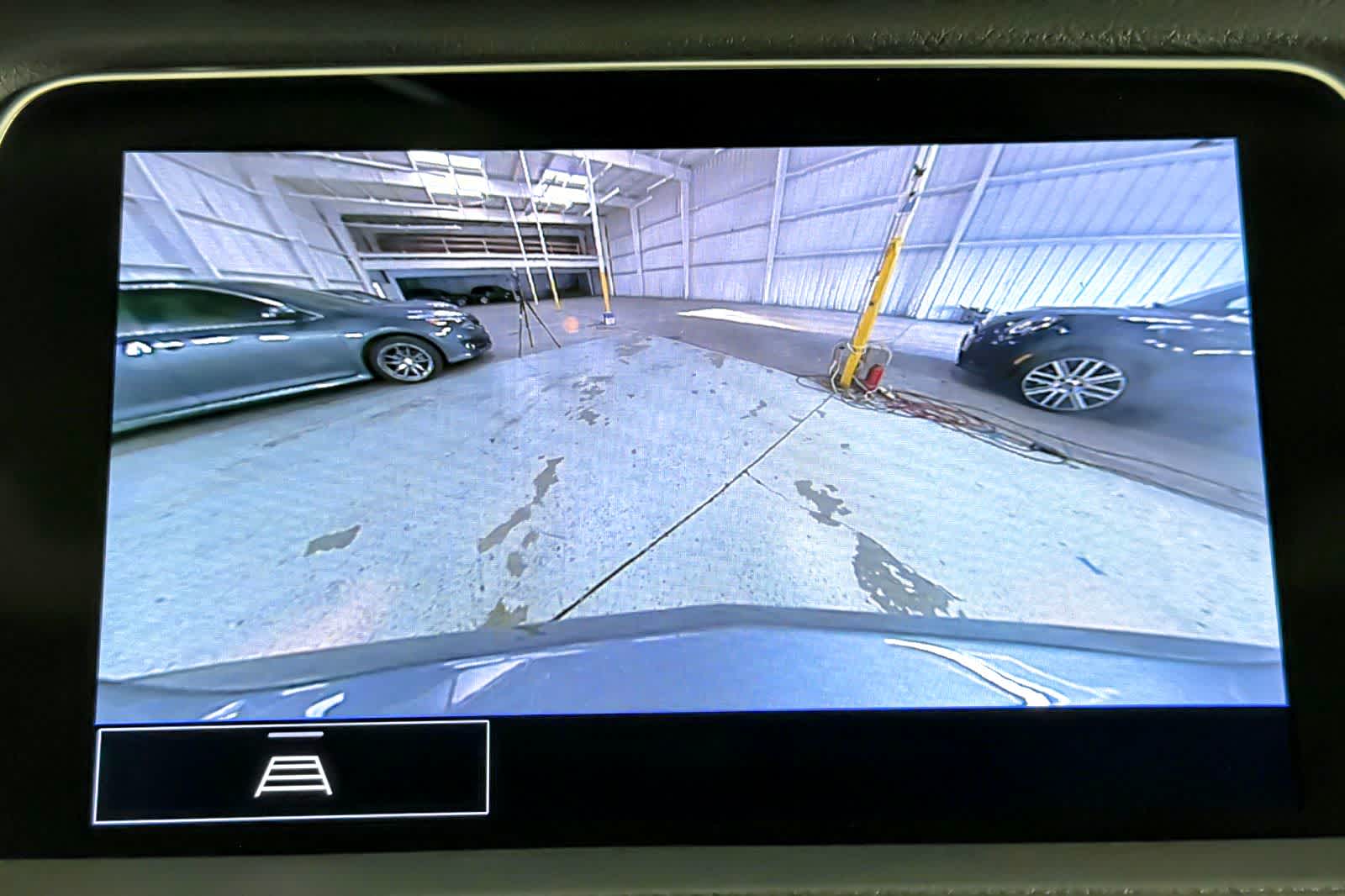 Thumbnail: 2023 Cadillac XT4 - 19