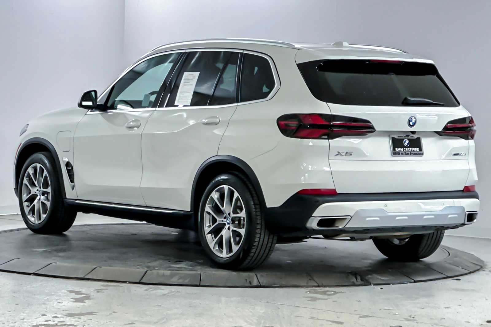 Thumbnail: 2024 BMW X5 - 6