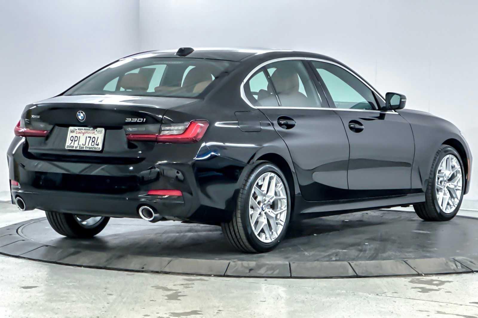Thumbnail: 2025 BMW 3 Series - 2
