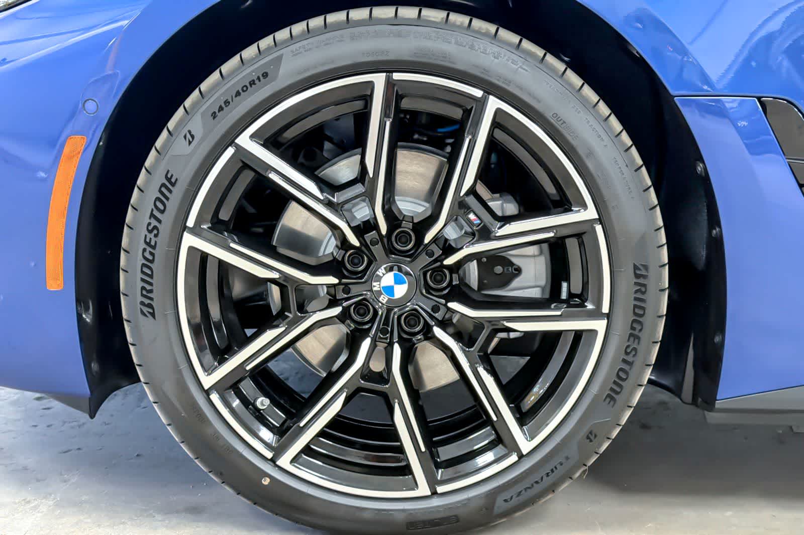 Thumbnail: 2026 BMW i4 - 24