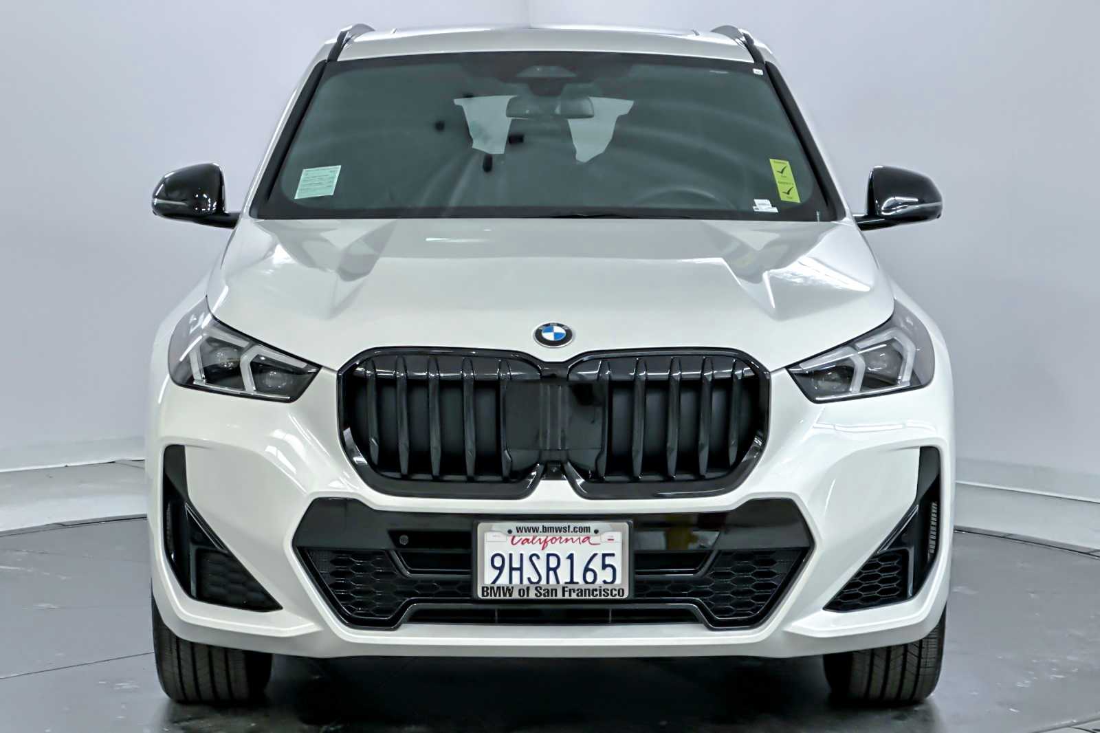 Thumbnail: 2023 BMW X1 - 10