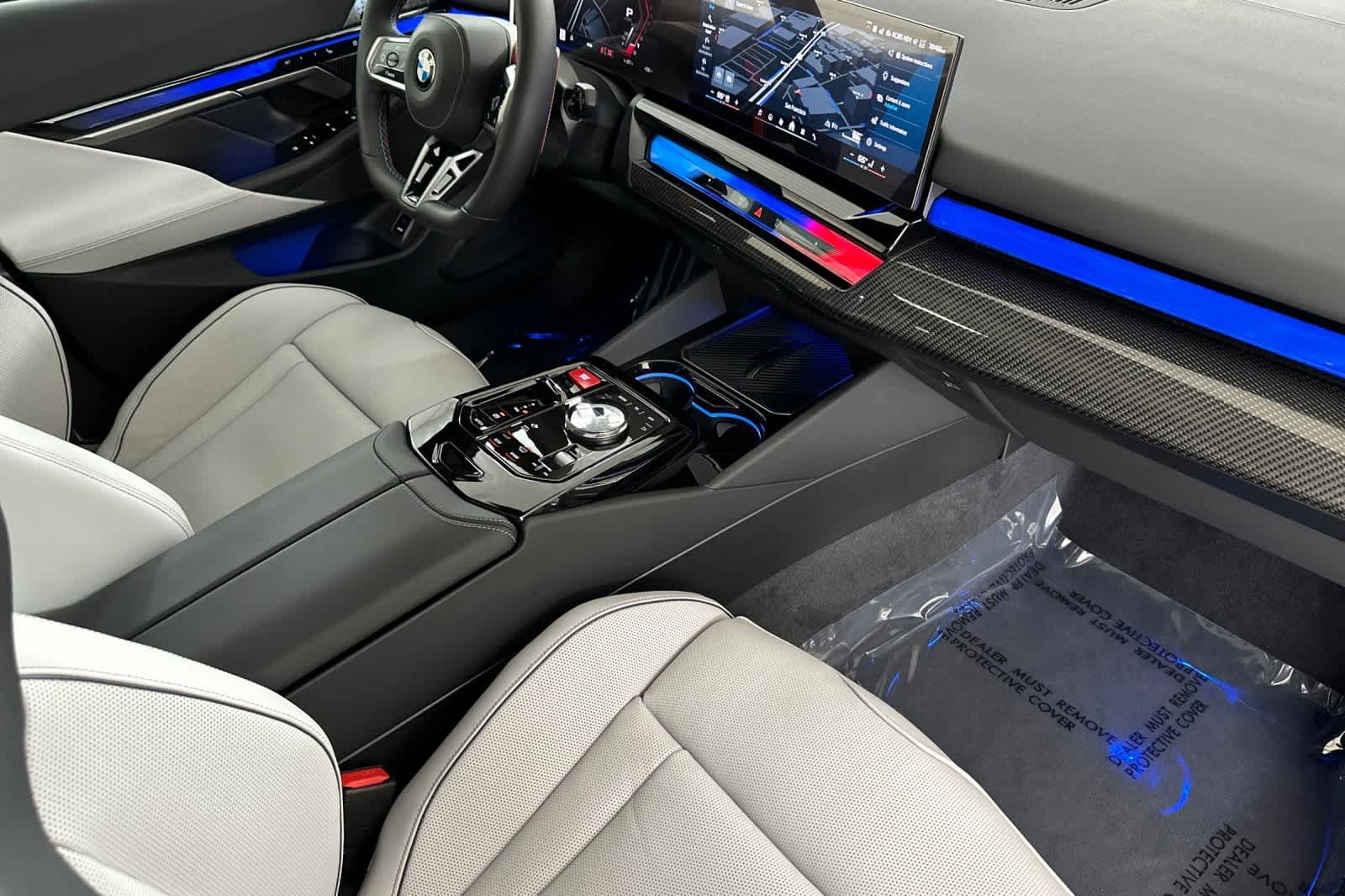 Thumbnail: 2026 BMW M5 - 16