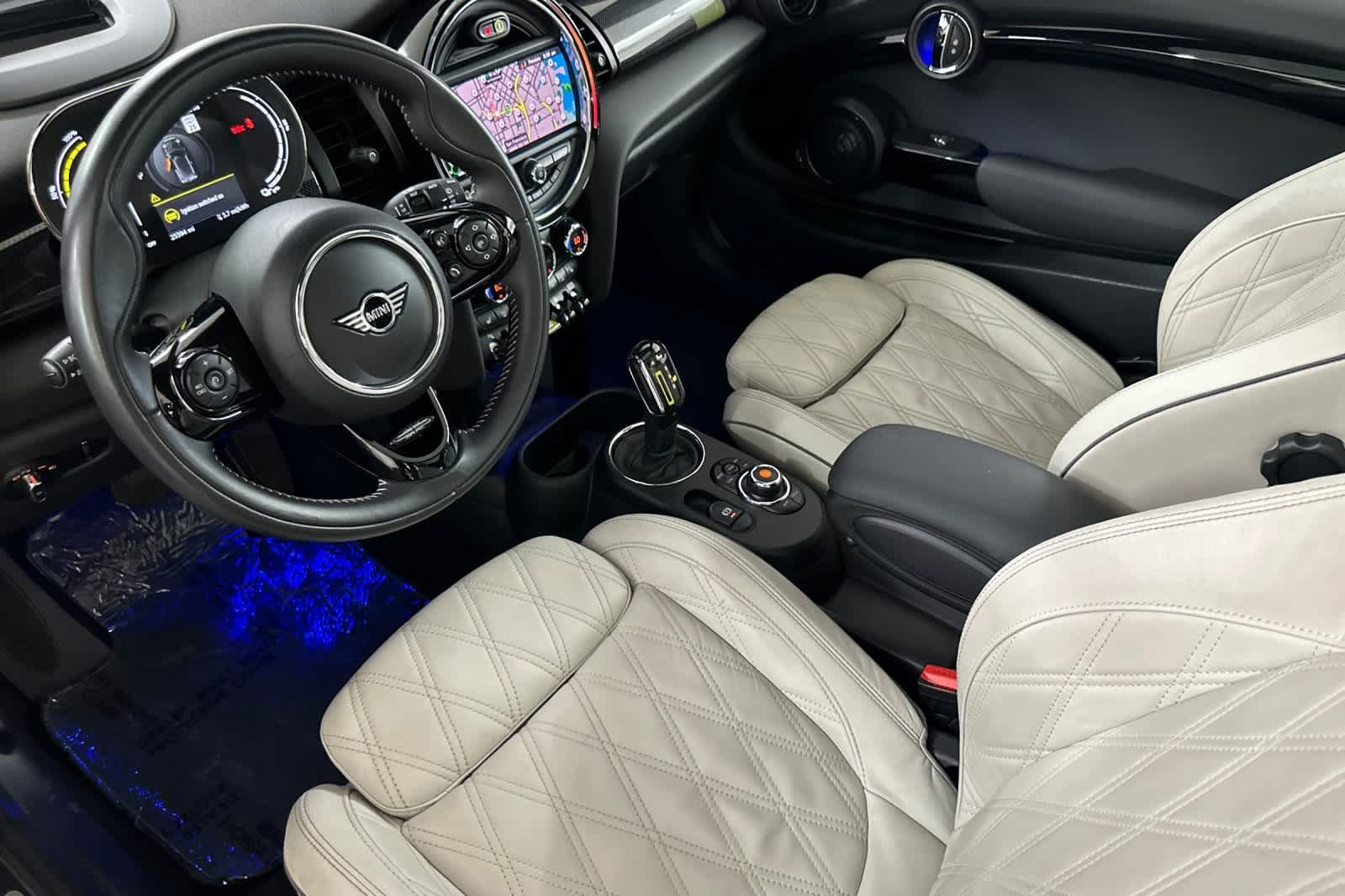 Thumbnail: 2021 MINI Cooper Hardtop - 11