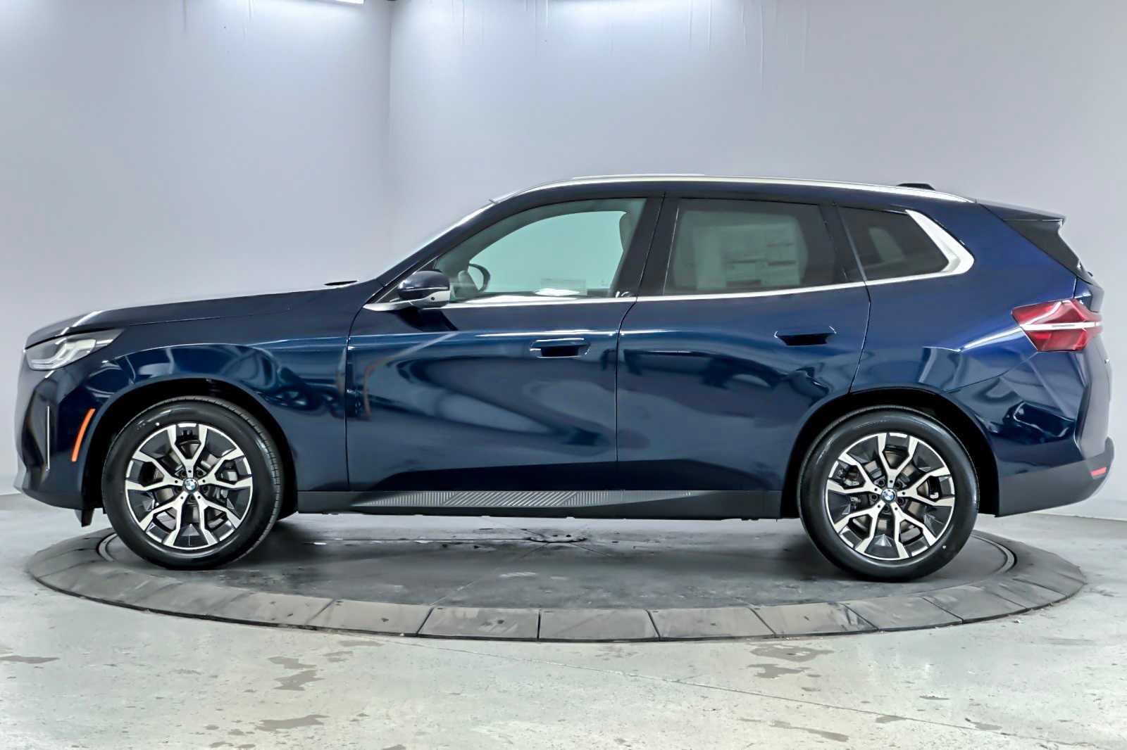 Thumbnail: 2026 BMW X3 - 5