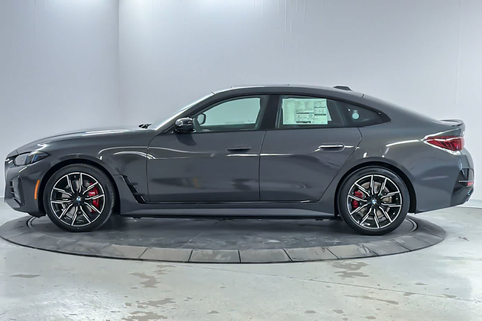 Thumbnail: 2026 BMW i4 - 5