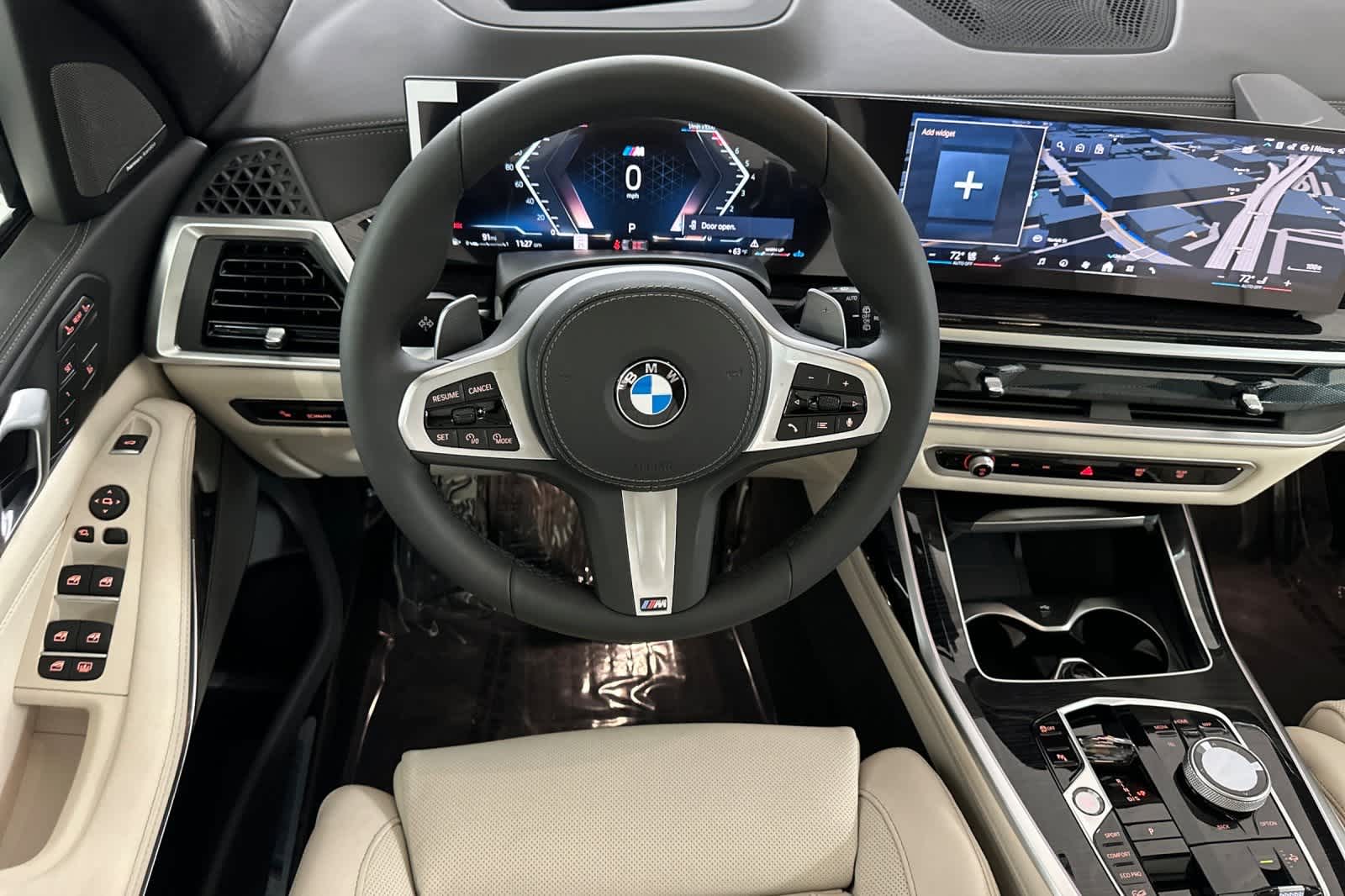 Thumbnail: 2026 BMW X7 - 14