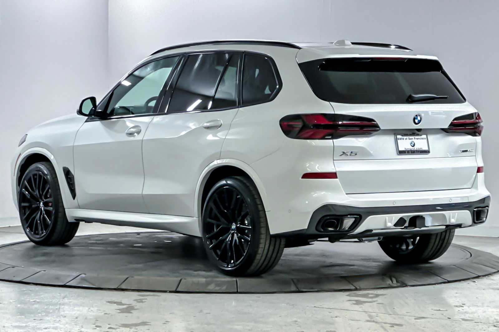 Thumbnail: 2026 BMW X5 - 6