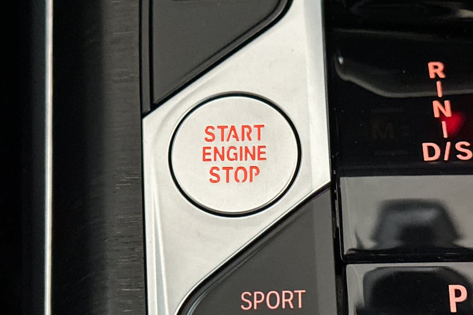 Thumbnail: 2023 BMW 3 Series - 22