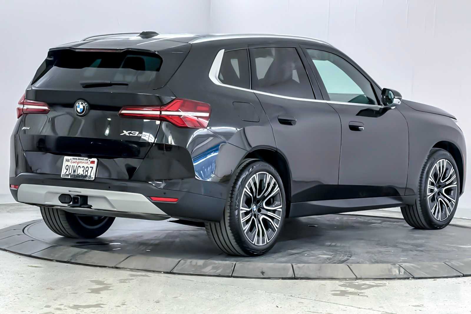 Thumbnail: 2025 BMW X3 - 2