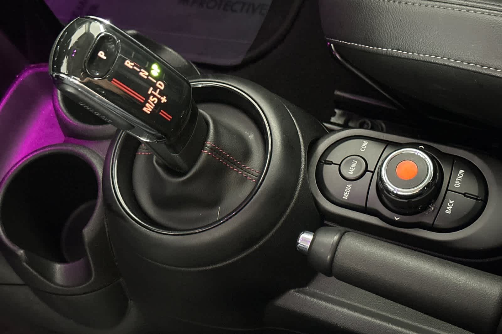 Thumbnail: 2021 MINI Cooper Hardtop - 21