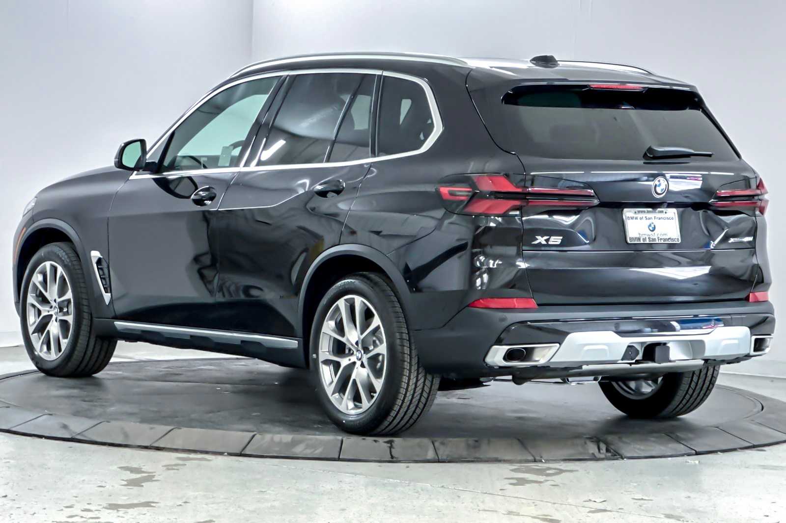 Thumbnail: 2026 BMW X5 - 6