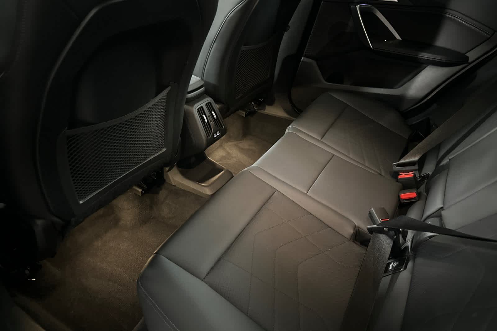 Thumbnail: 2023 BMW X1 - 4