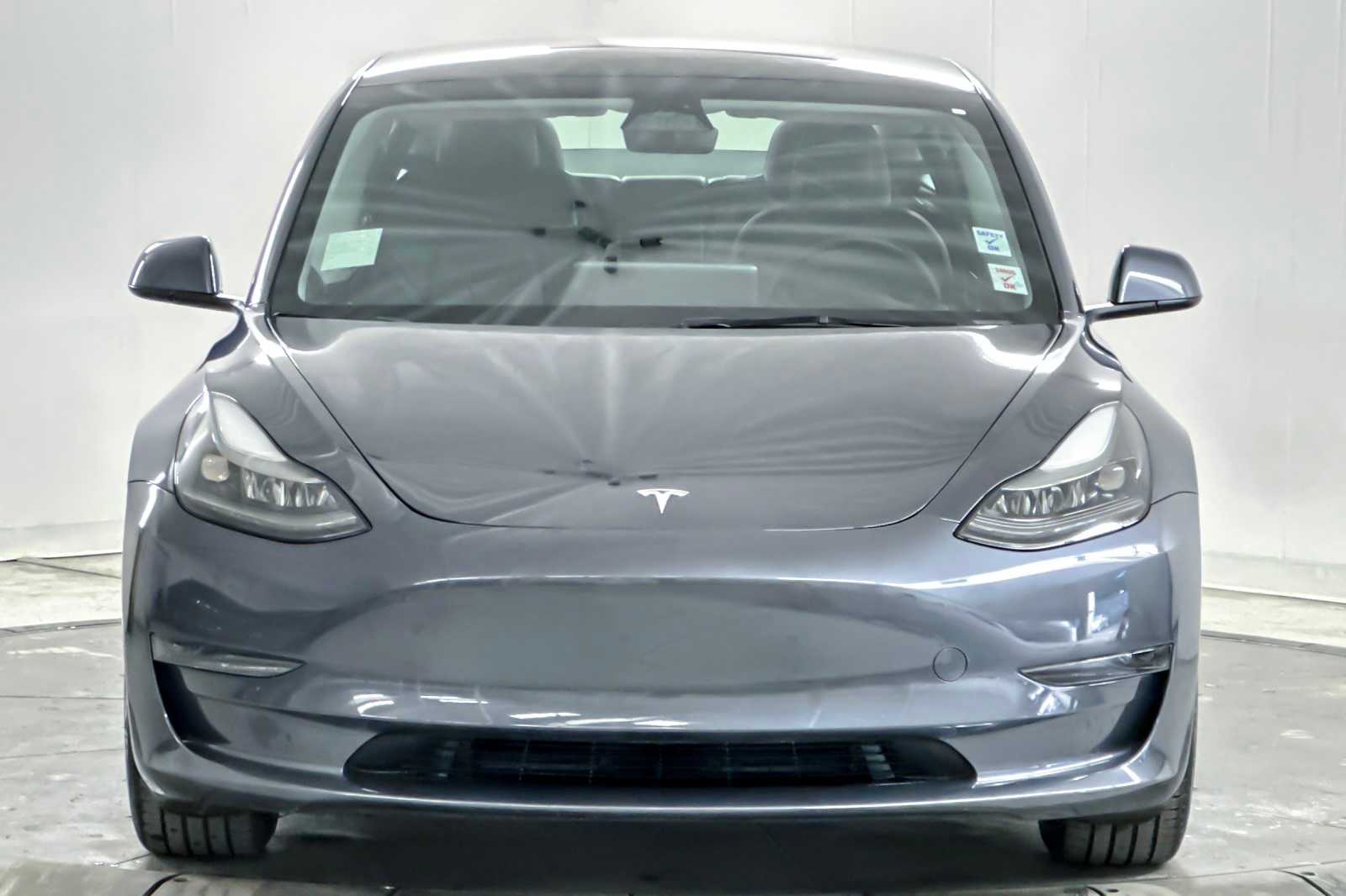 Thumbnail: 2023 Tesla Model 3 - 10